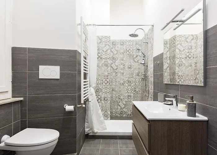 G-house Pettinari * Roma