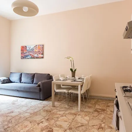 G-house Pettinari Apartman Róma